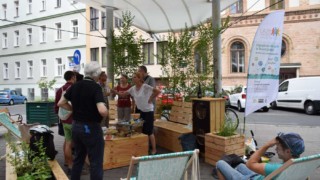 LA21-8_Uhlplatz_Eröffnung_Juni17_26_kl
