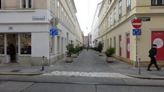 SpielstrasseMitTrögen_FlorianWagner_1HP